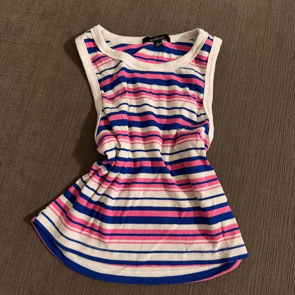 TRENDY Ambiance striped ribbed tank top, Size L 🩷